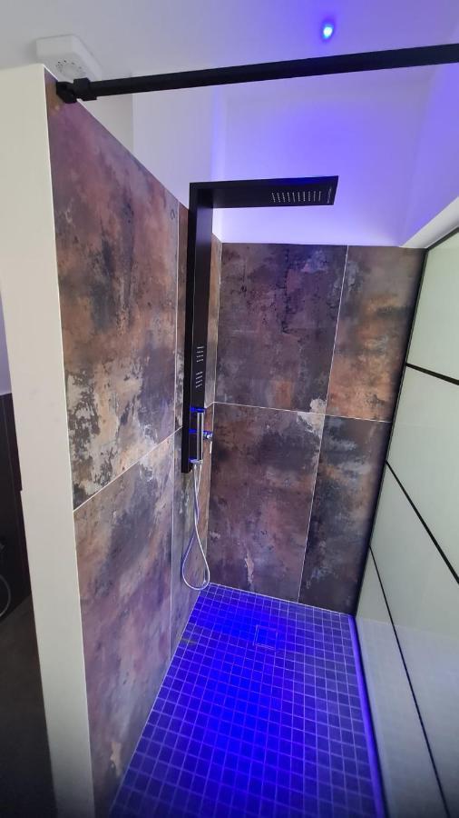 Casa Veneziano Bed & Breakfast เมสซีนา ภายนอก รูปภาพ