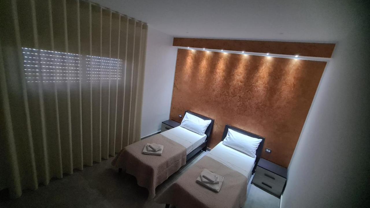 Casa Veneziano Bed & Breakfast เมสซีนา ภายนอก รูปภาพ