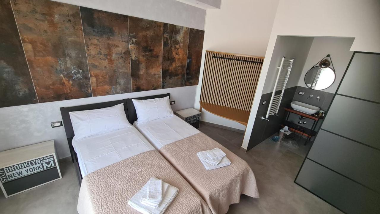 Casa Veneziano Bed & Breakfast เมสซีนา ภายนอก รูปภาพ
